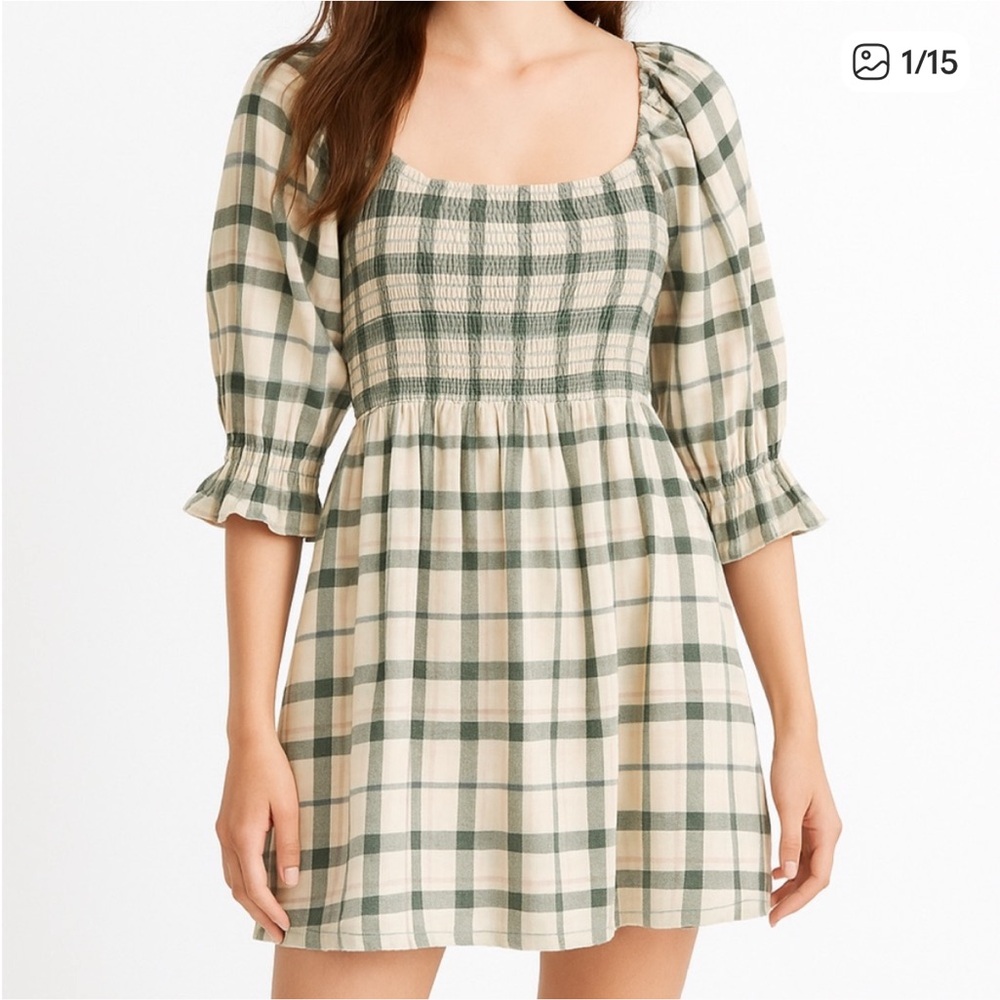 Madewell Lucie Elbow-Sleeve Smocked
Mini Dress in Lebaum Plaid